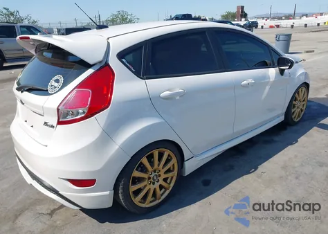 2016 Ford Fiesta St z USA, uszkodzony, nr VIN 3FADP4GX0GM139162